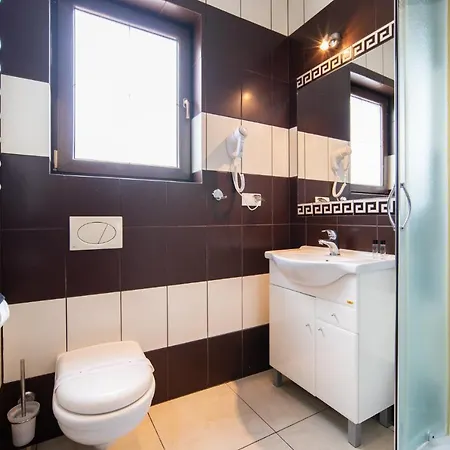 Palacyk Проживание в семье Мендзыводзе