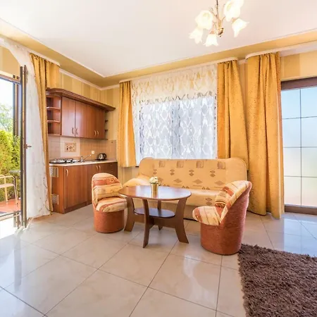 Palacyk Проживание в семье *